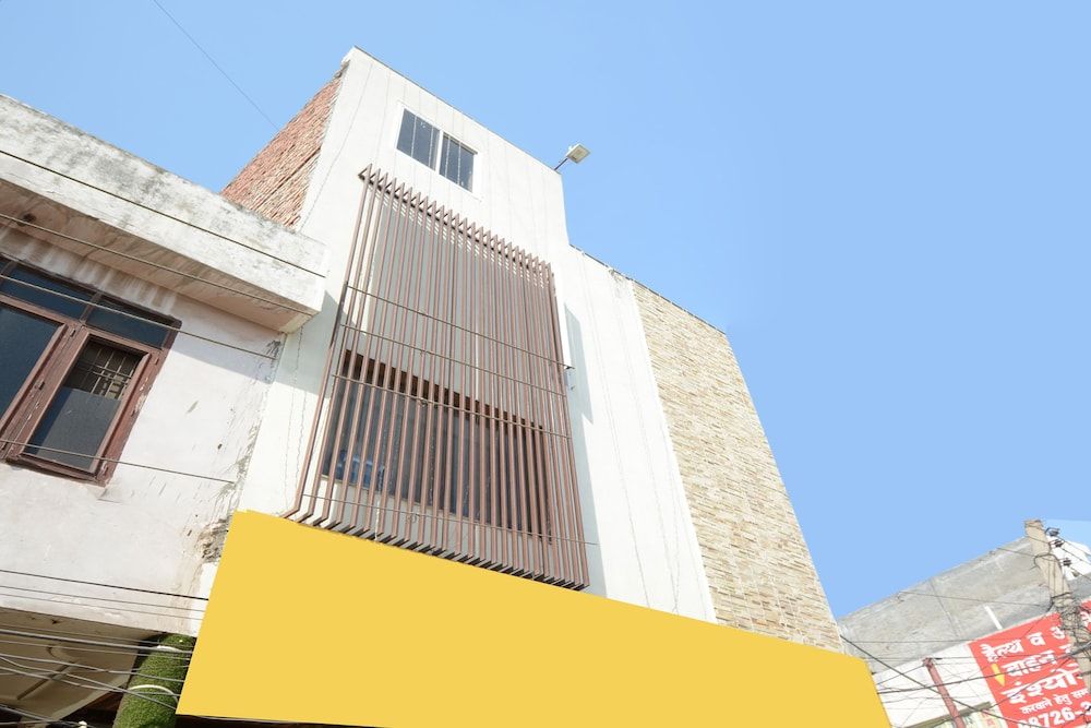 undefined OYO 30999 Hotel Vaishno 2