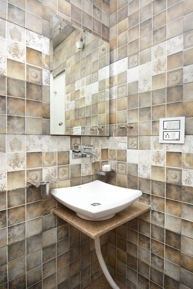 OYO 30999 Hotel Vaishno Double or Twin Room 16