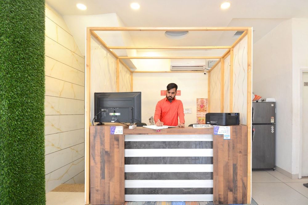 undefined OYO 30999 Hotel Vaishno 6