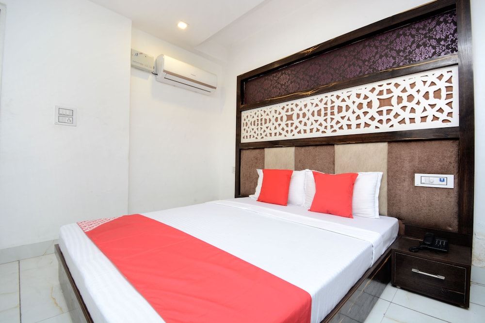 OYO 30999 Hotel Vaishno Double or Twin Room 13