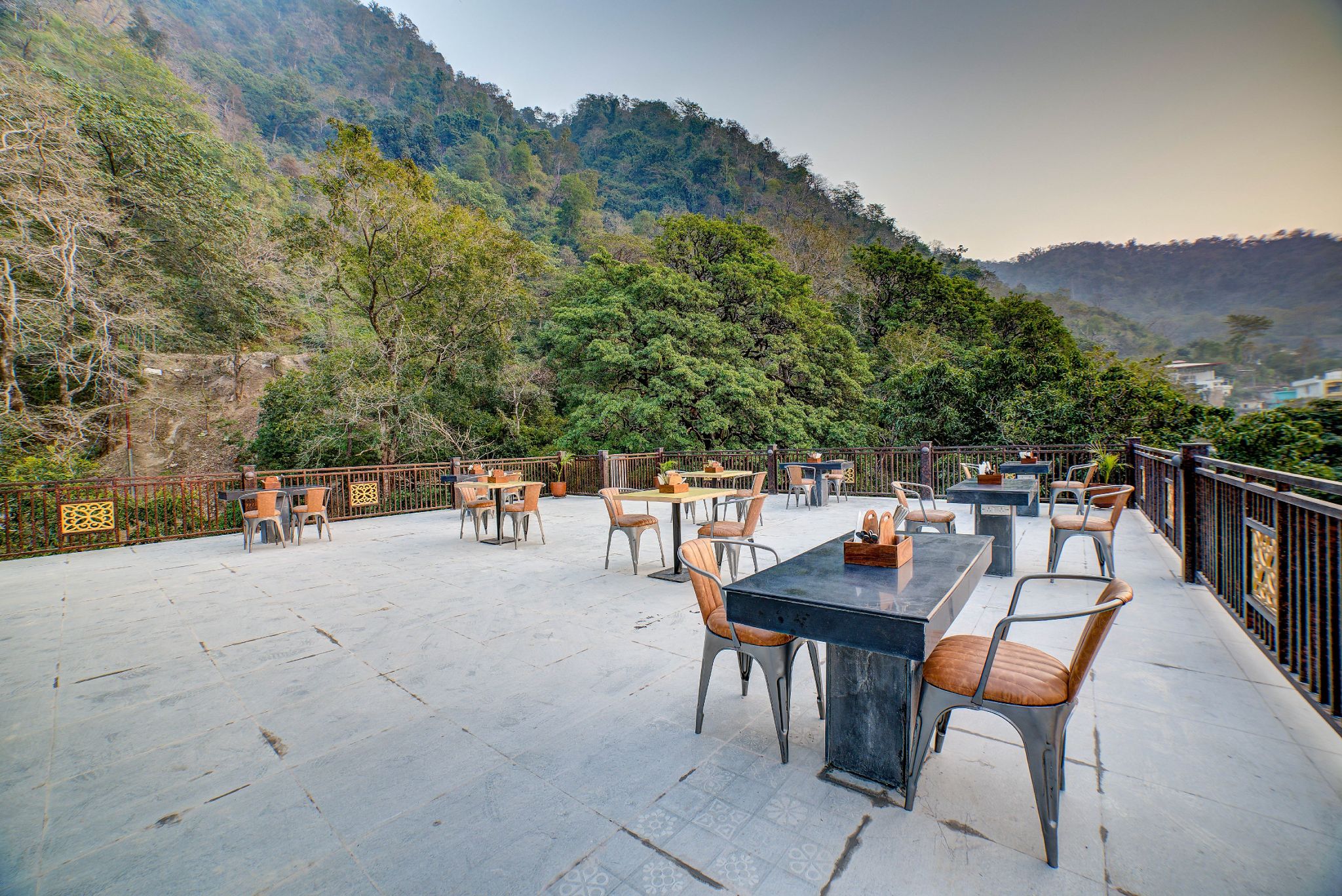Bedzzz Rishikesh by Leisure Hotels