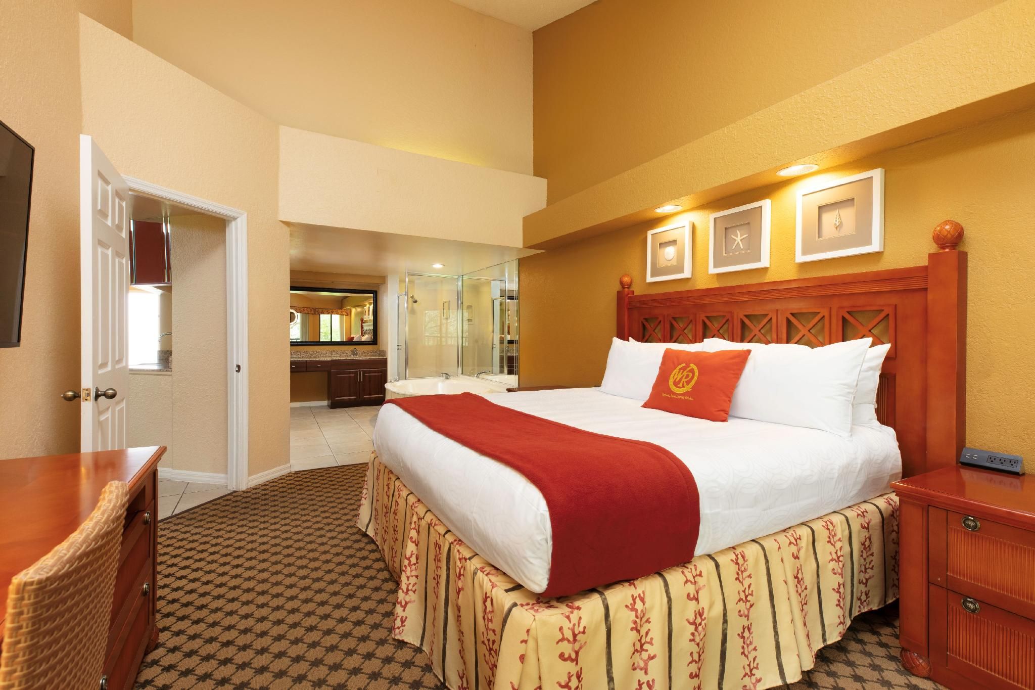 Deluxe Two-Bedroom Villa with Loft