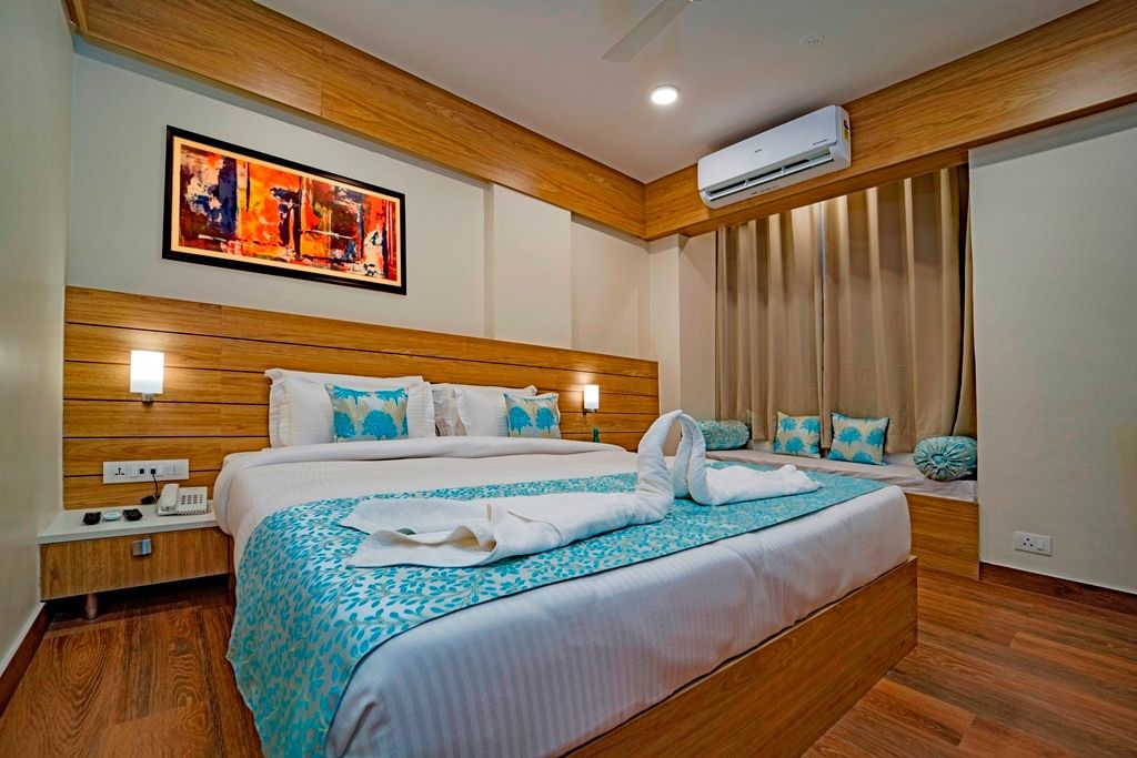 Crimson Park residency Executive Queen Room 4