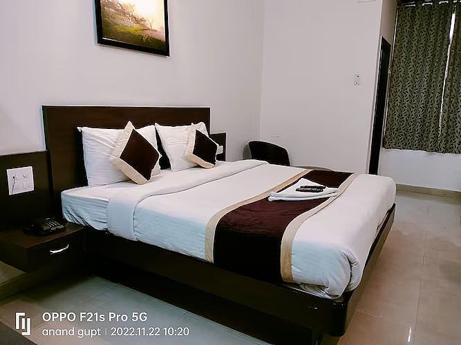 Hotel Four Seasons Super Deluxe Room 4