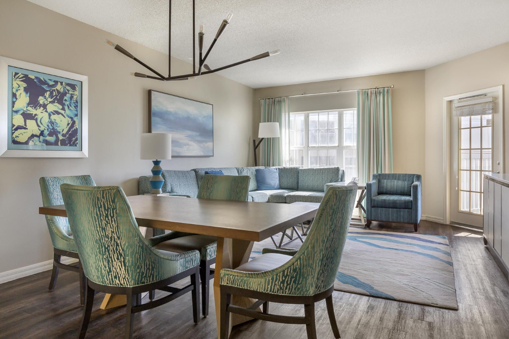 2 Bdrm 2 King Connecting Suite With Sofabed