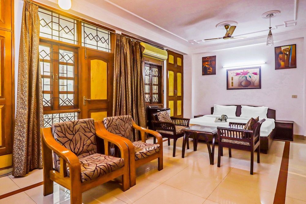 OYO 474 Hotel VM Residency Standard Double Room 10