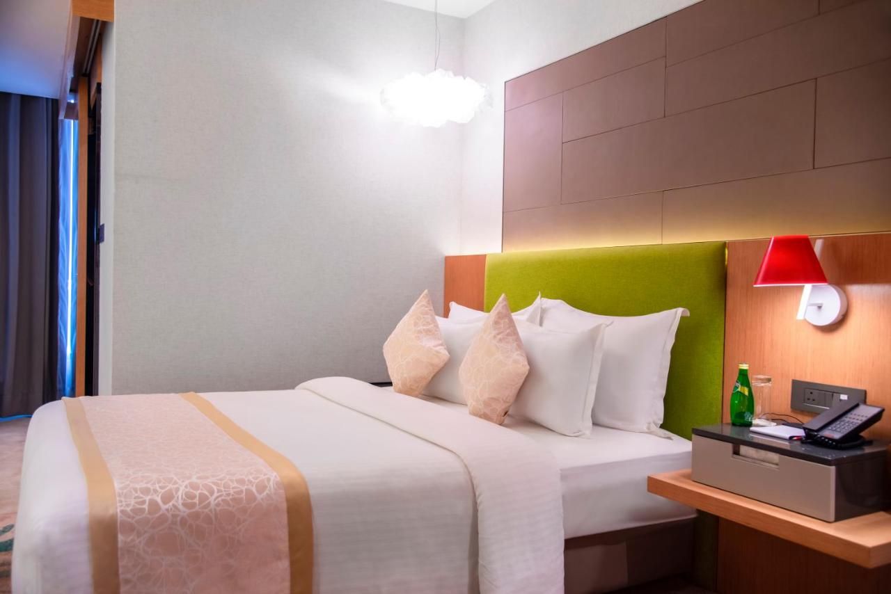 The Regnant Executive Room 4