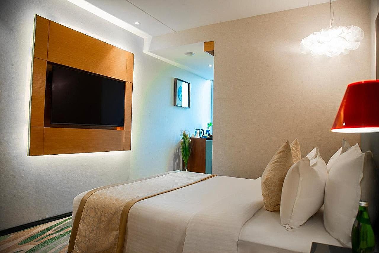 The Regnant Executive Room