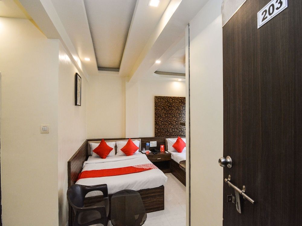 undefined OYO 19777 Nikhil Garden 8