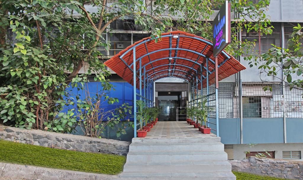 undefined Ocean Suites Hotel