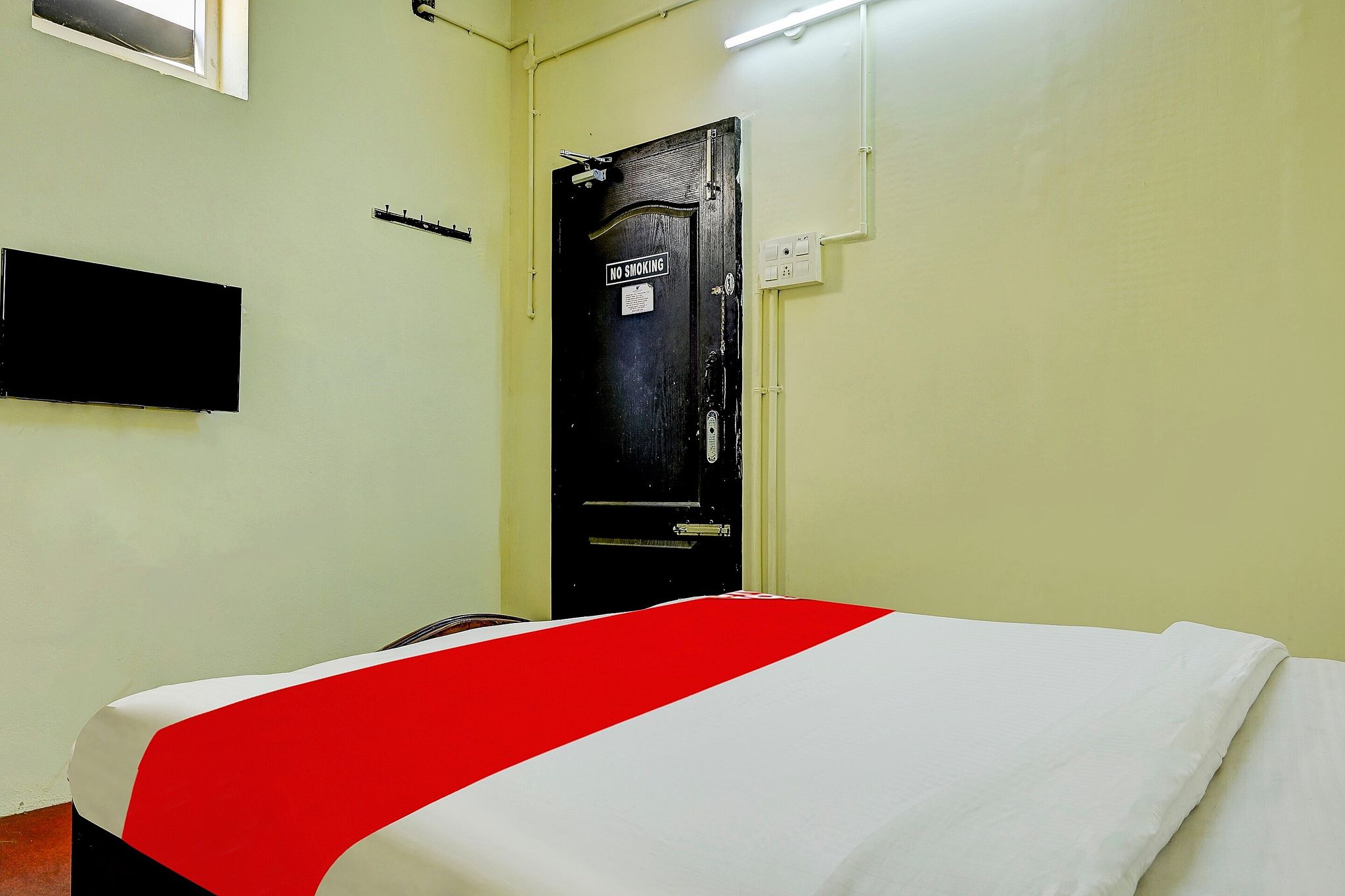 OYO Flagship Hotel B Square Classic 6