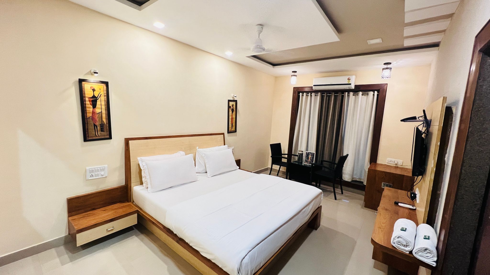 Deluxe AC Room with Balcony