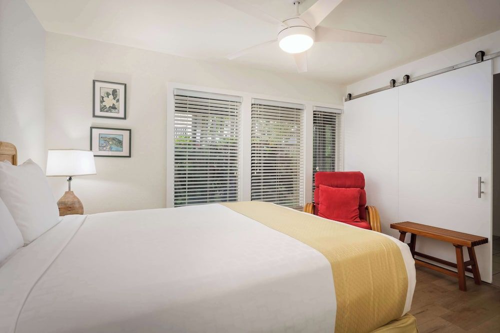 Suite, 1 Bedroom, Garden View