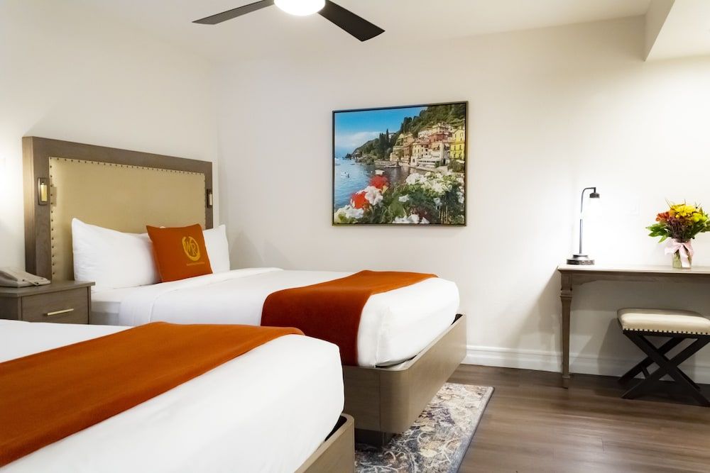 undefined Westgate Flamingo Bay Resort 9