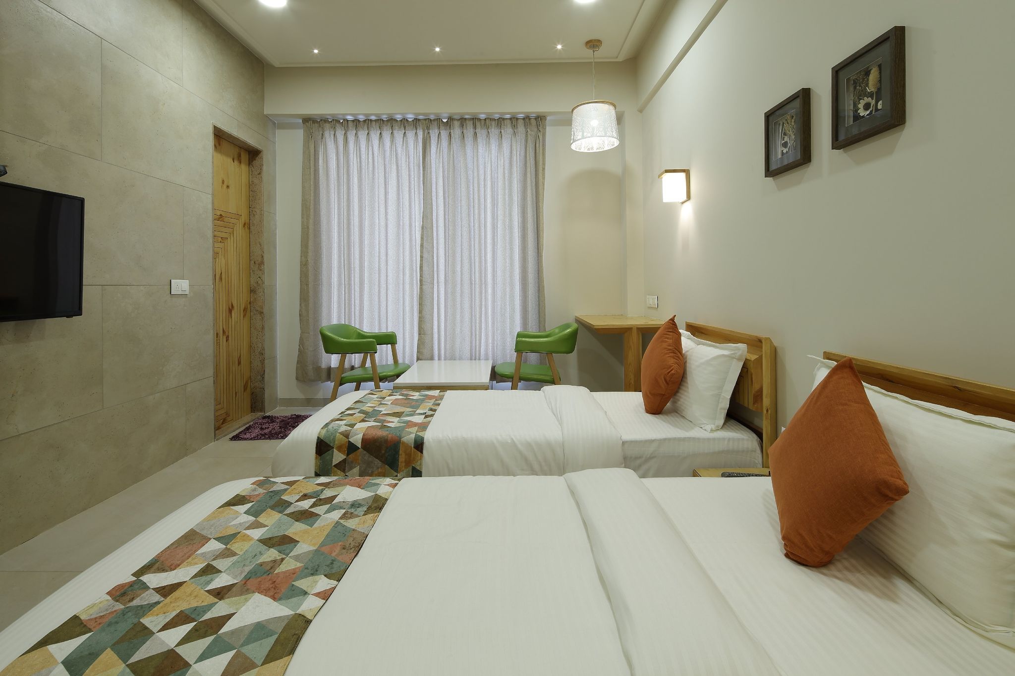 FabHotel Prime La Gloria