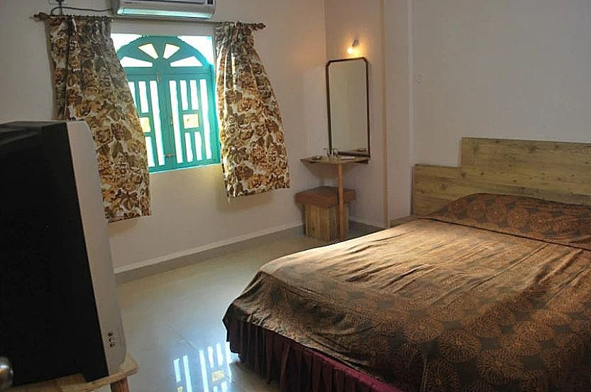 Manvins Inn Standard Non Ac 2