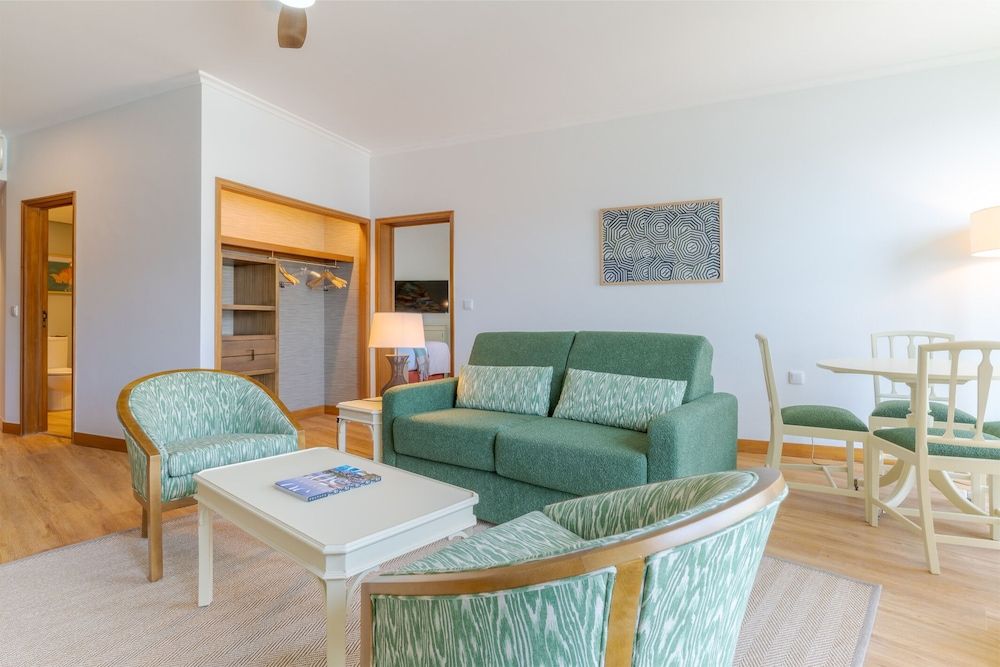 Pestana Vila Lido Madeira Ocean Hotel Suite (Side Sea View) 6