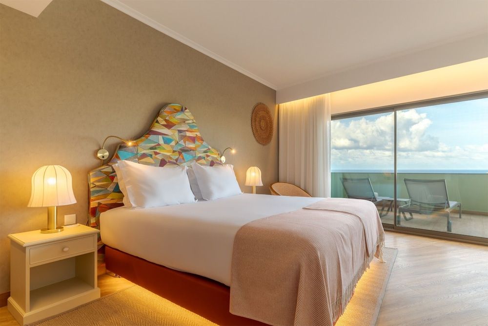 Pestana Vila Lido Madeira Ocean Hotel Suite (Side Sea View)