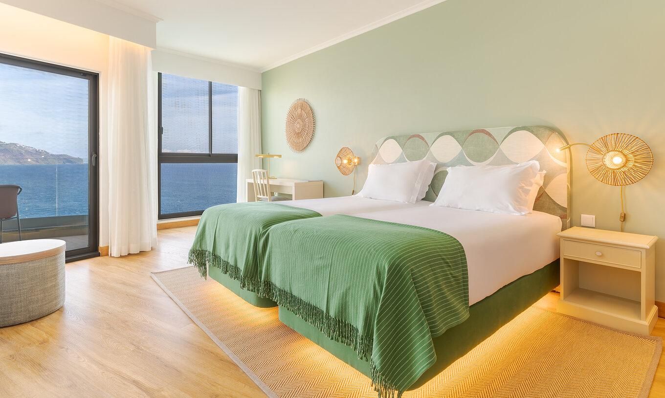 Superior Sea View Triple Room