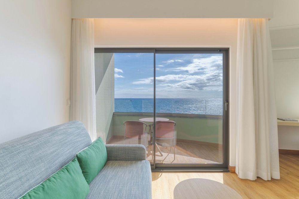 Pestana Vila Lido Madeira Ocean Hotel Double or Twin Room, Sea View (Extra Bed) 5