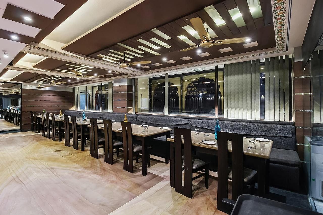 Food & Dining