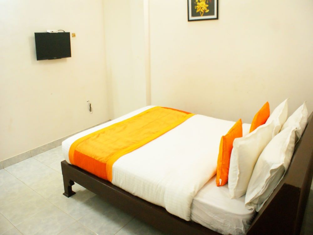 OYO 9902 Nedumparambil Residency Double or Twin Room 5