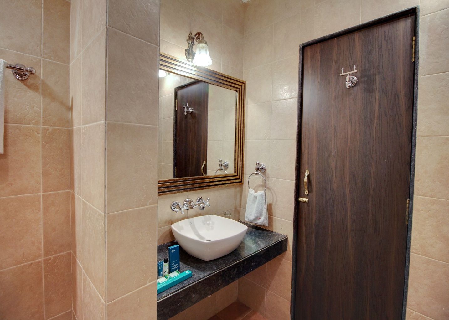 Rahi Forest View Majesty Room 4