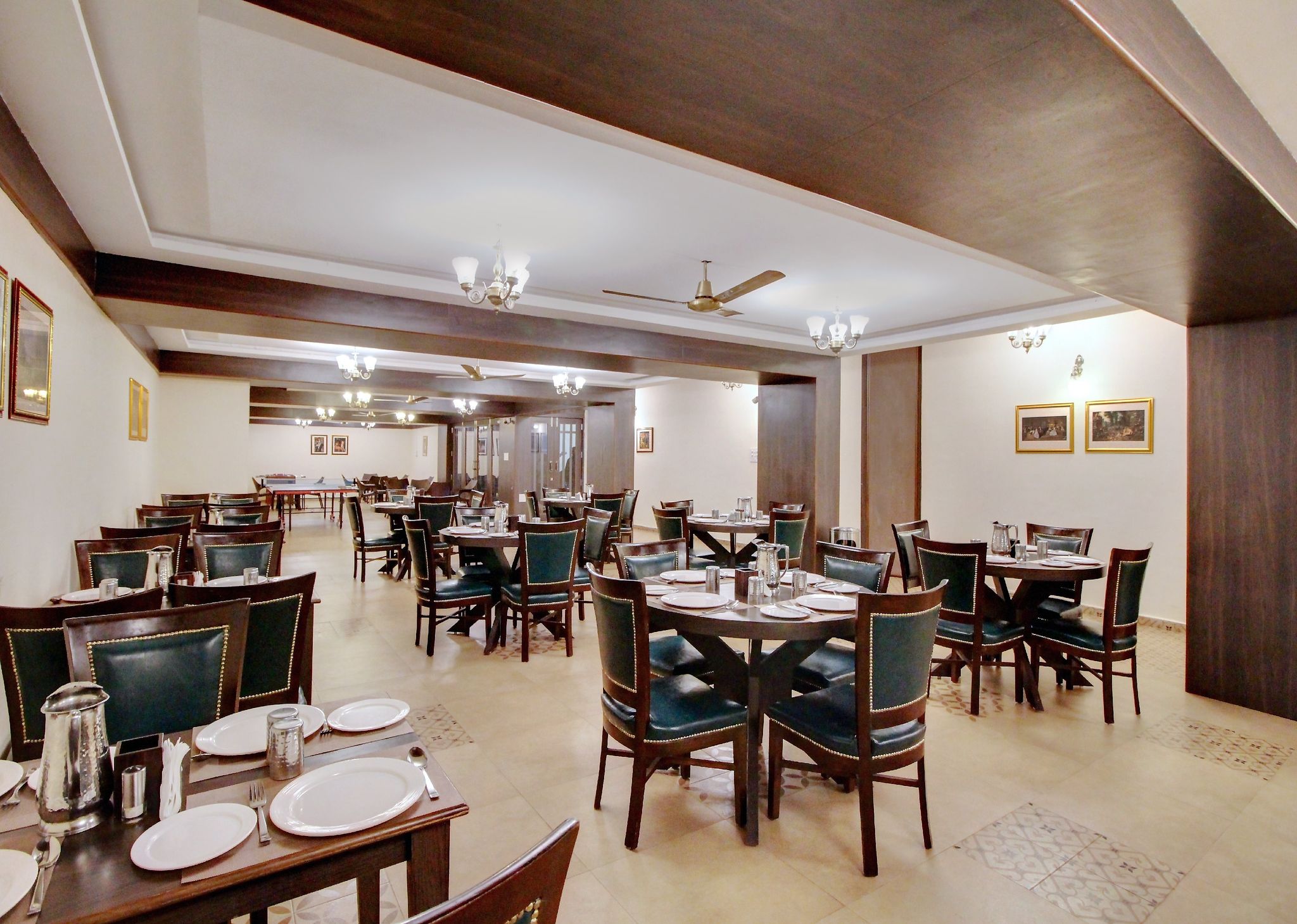 Food & Dining