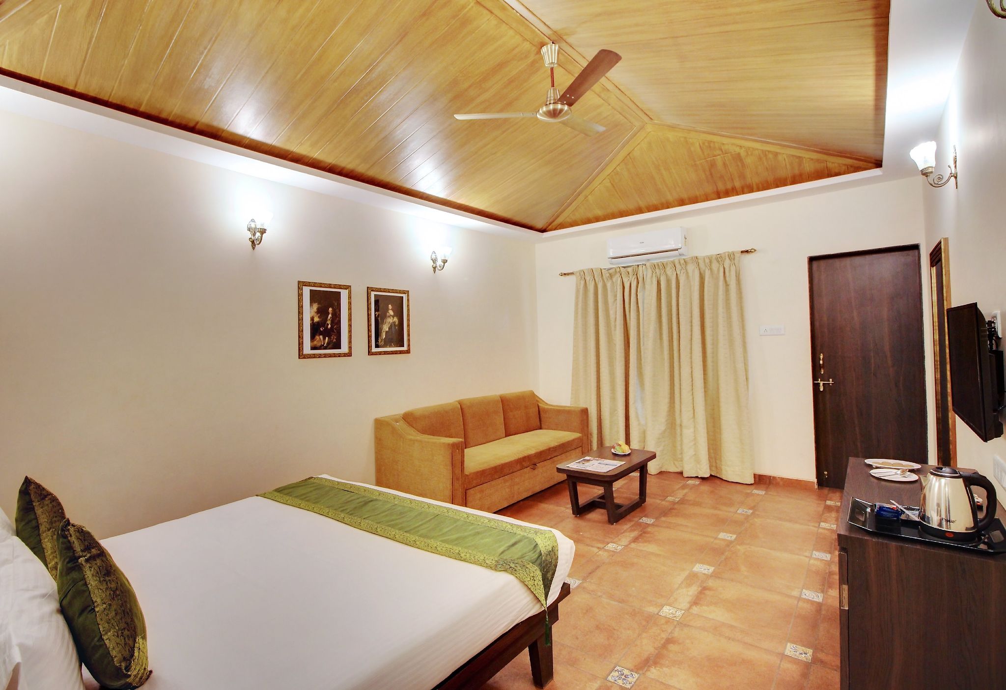 Rahi Forest View Majesty Room 7