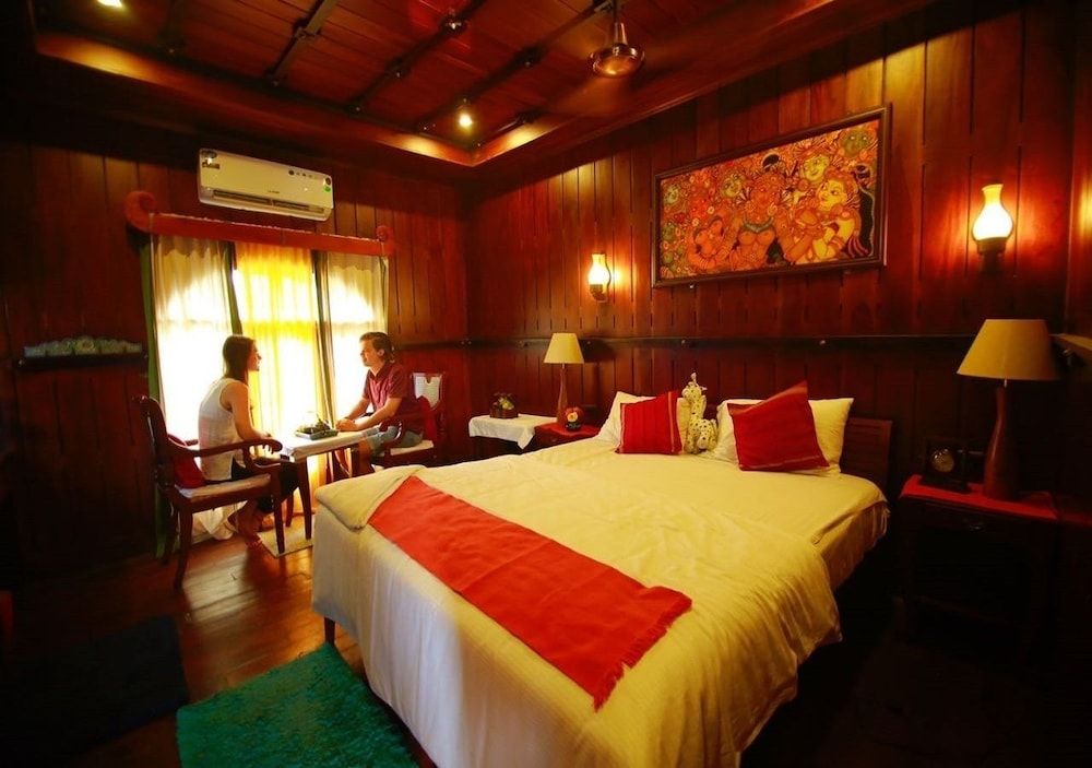 undefined Mass Holidays Houseboat 10