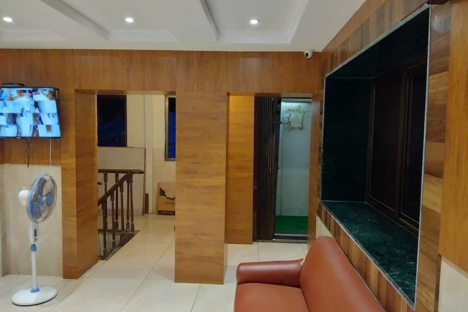 Hotel Rishi International