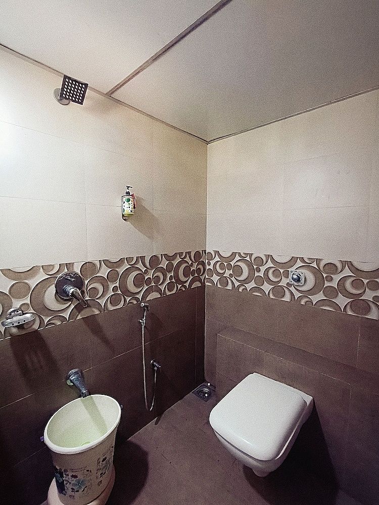 Hotel Rishi International