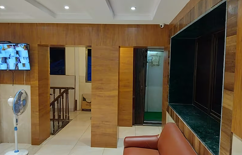 Hotel Rishi International