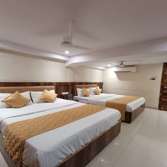 Hotel Rishi International