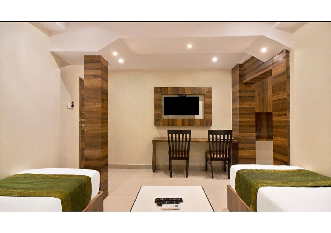 Hotel Rishi International