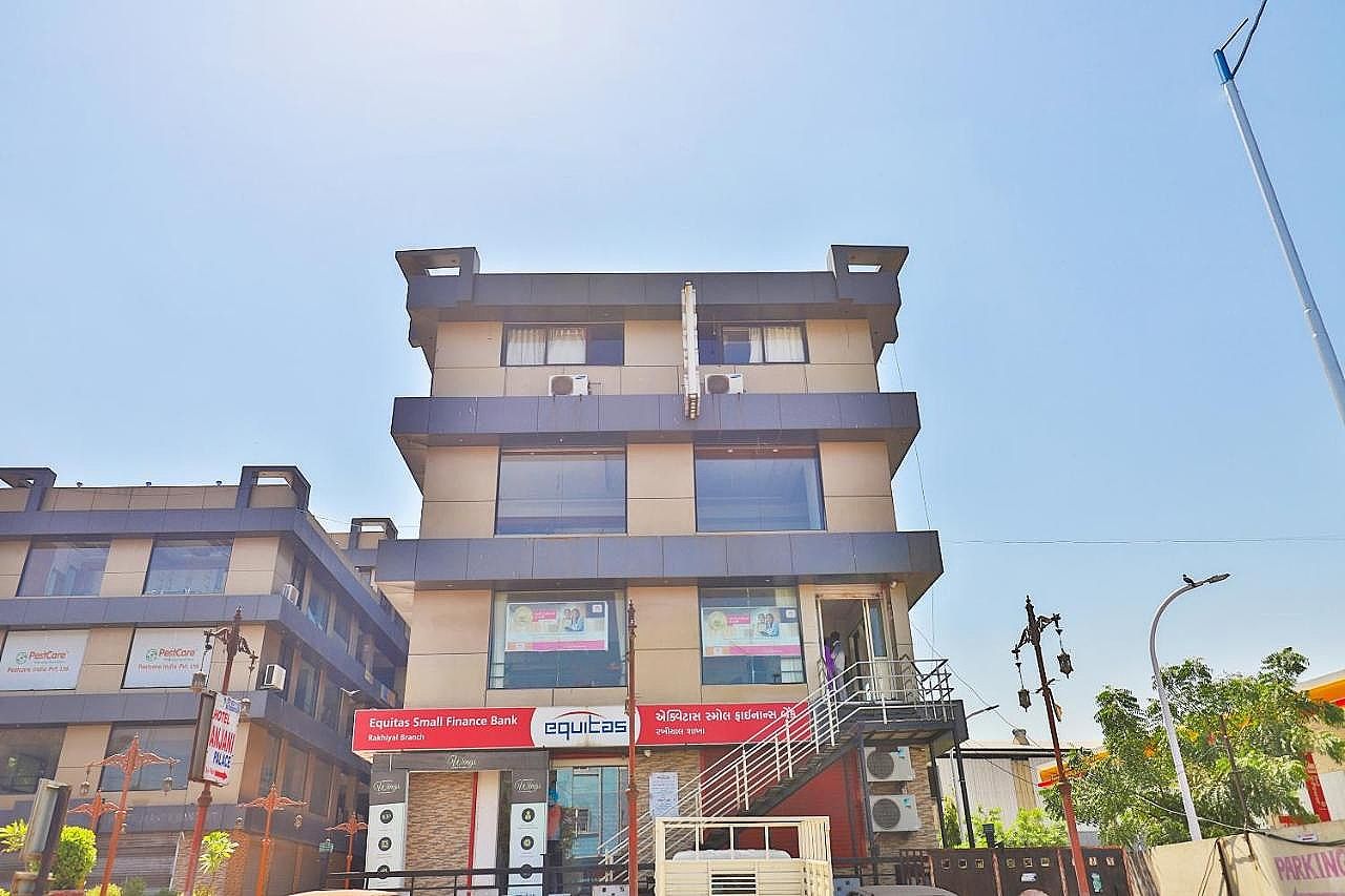 undefined OYO Flagship 2591 Hotel Anjani Palace