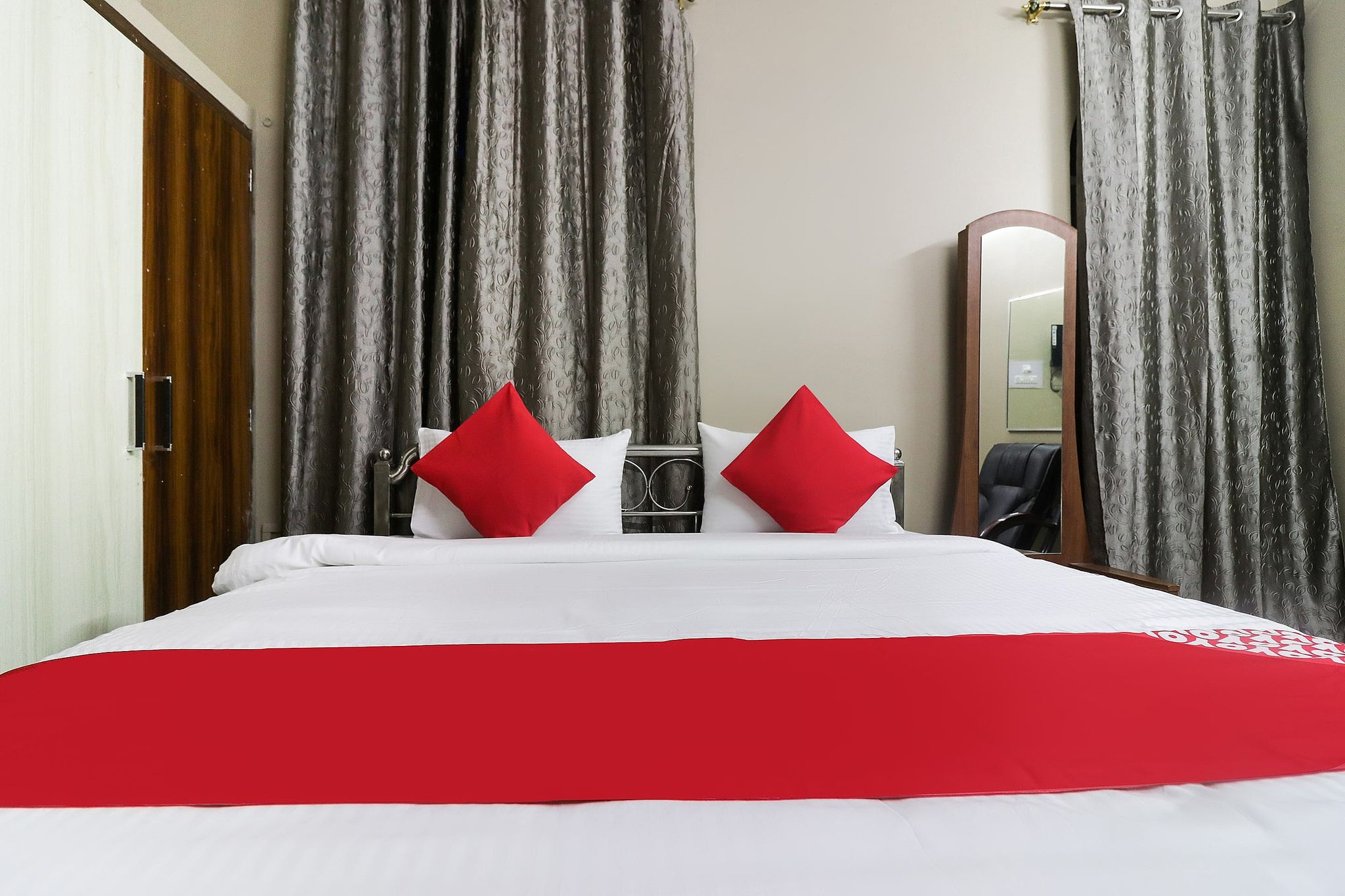 Hotel O Royal Holiday Classic 44