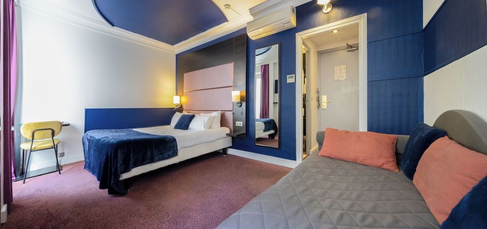 undefined Accueil Hôtel Paris Pigalle Montmartre 2