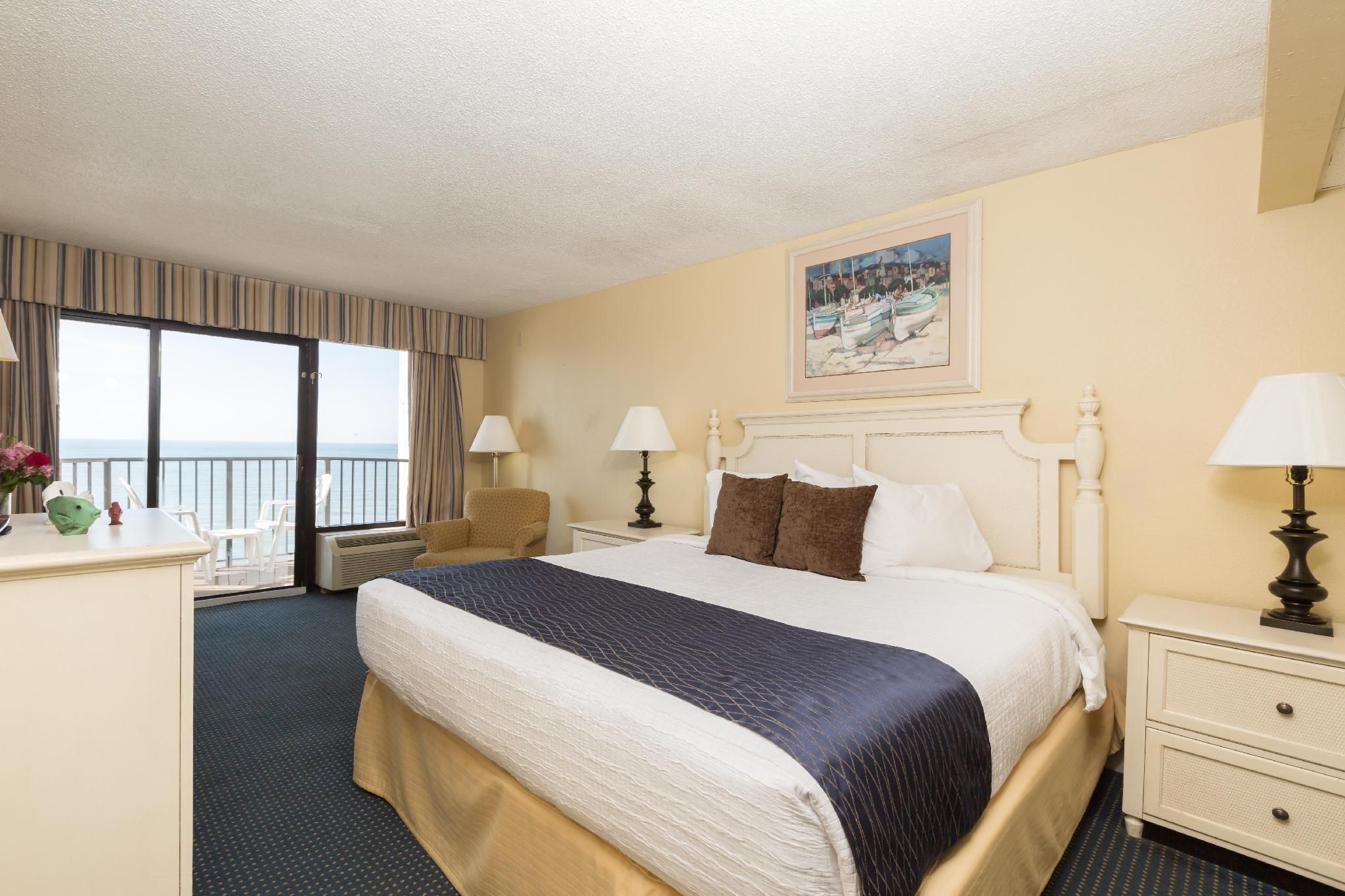 Oceanfront Room with King Bed