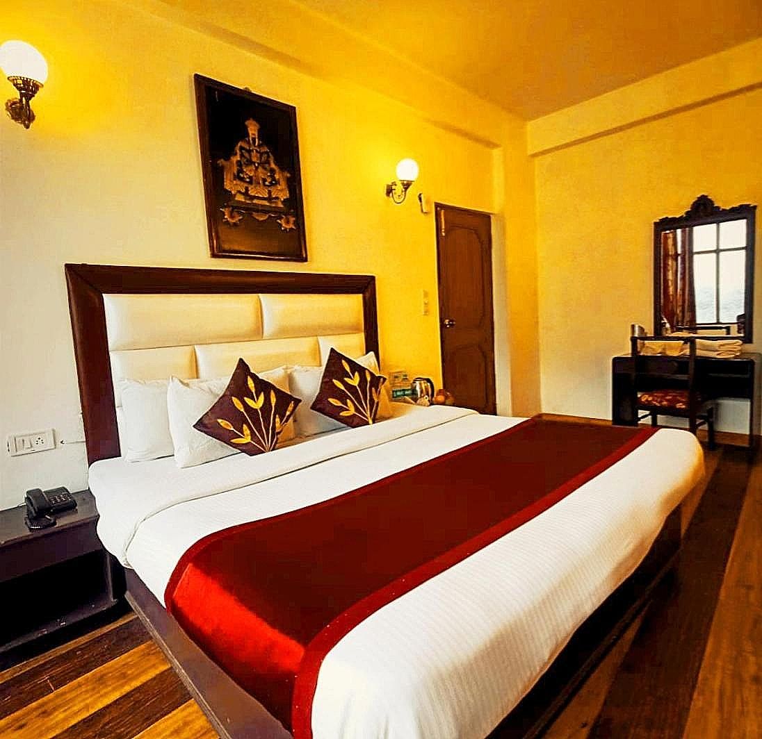 Hotel Keylinga (Manali Palace Hotel)