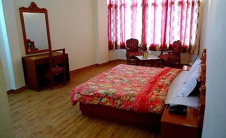Hotel Keylinga (Manali Palace Hotel)