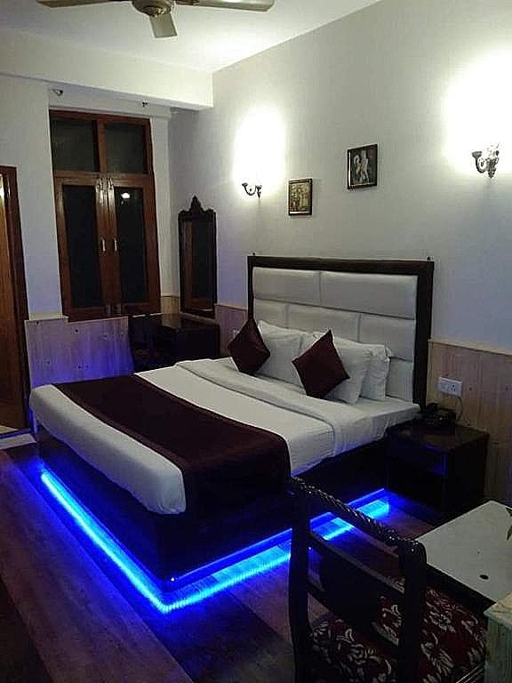 Hotel Keylinga (Manali Palace Hotel)