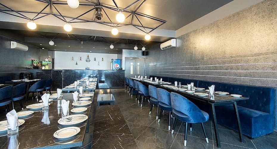 Food & Dining