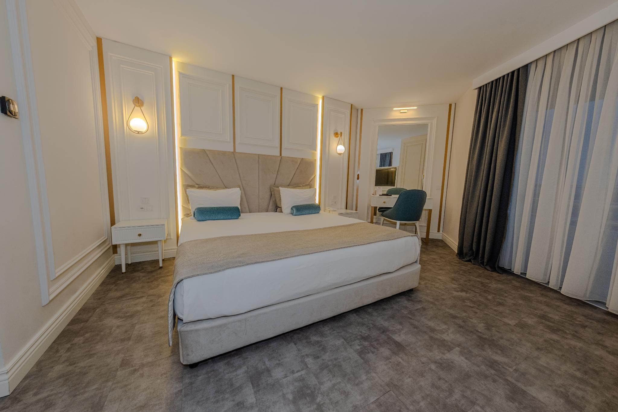 518a2c6adabce4894773b1f0251b12c9