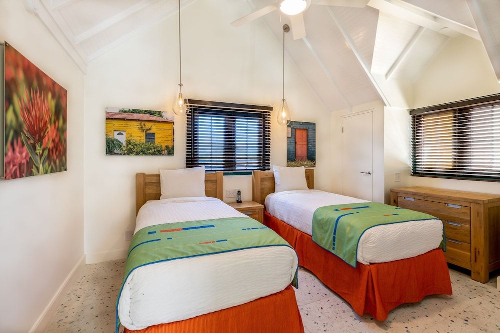 Amsterdam Manor Beach Resort Penthouse Suite 3