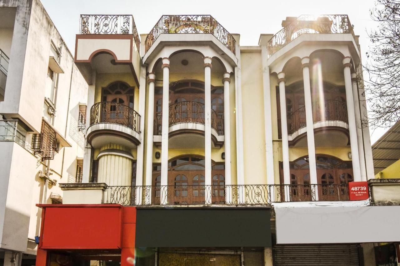 undefined OYO 48739 Fantasy Stay