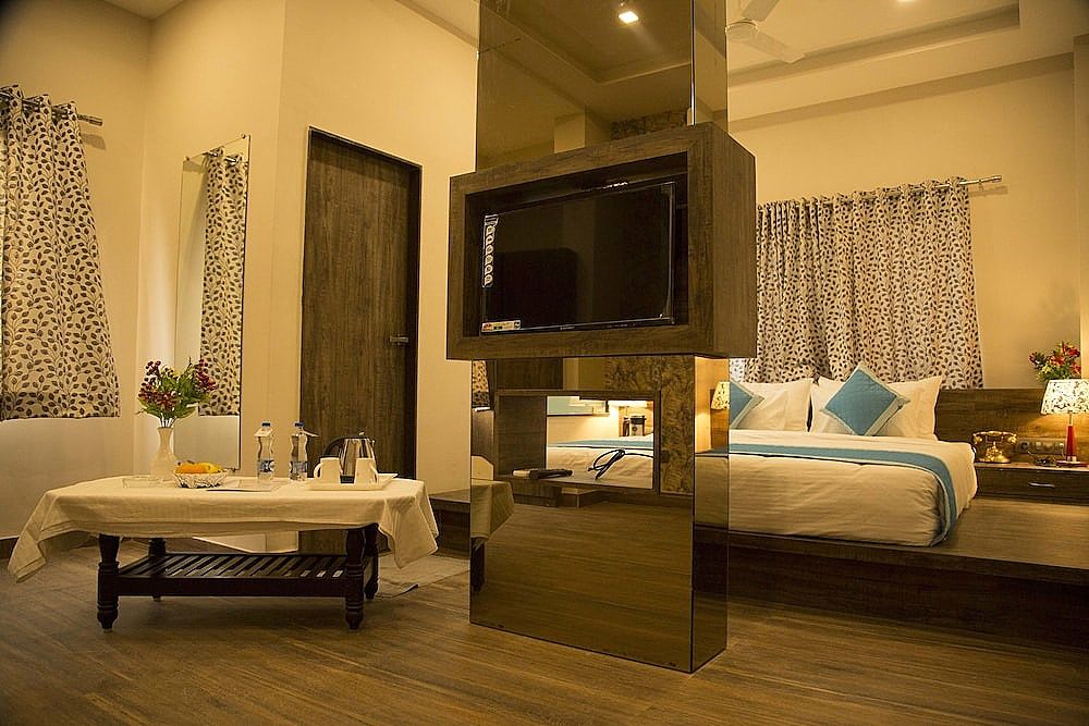 Hotel The Mewar Superior Suite, 1 Double Bed, Non Smoking 5