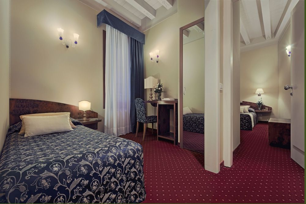 undefined Ca' Del Campo 5