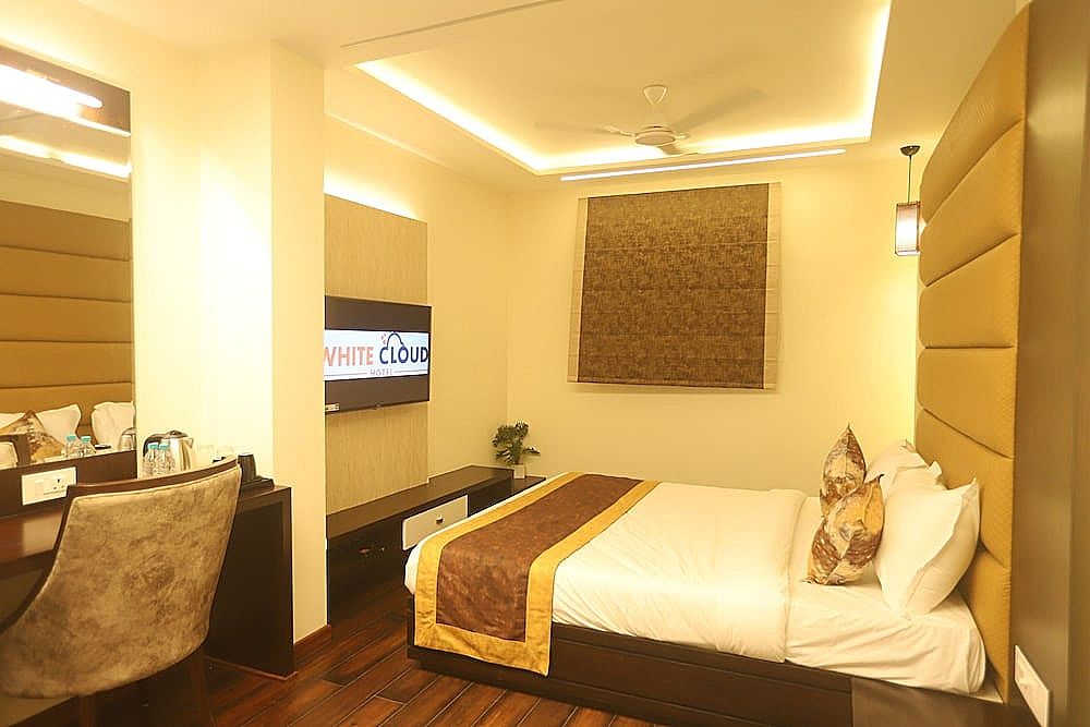 Premium Room (Separate Bed)