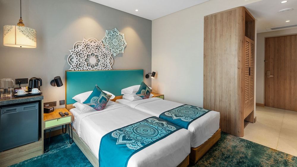 Grand Mercure Gandhinagar GIFT City Superior Twin Room with 24 Hrs Check-in & Check-out 2